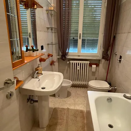 Accogliente Loft Ben Servito Apartamento Novara